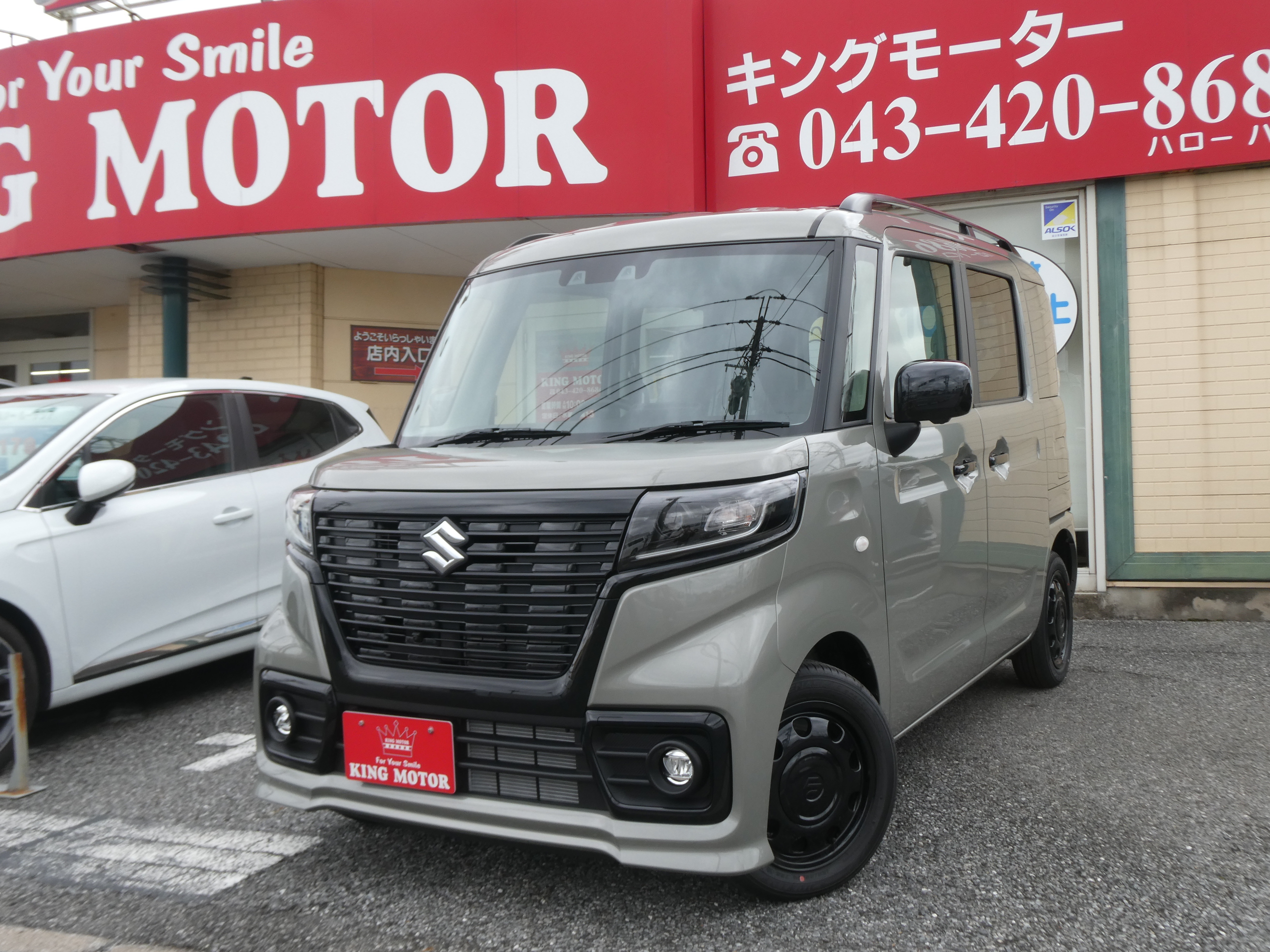 遊びも、仕事も、この1台で完結。  2026年式 スペーシア ベース XF［モスグレーメタリック］入荷！